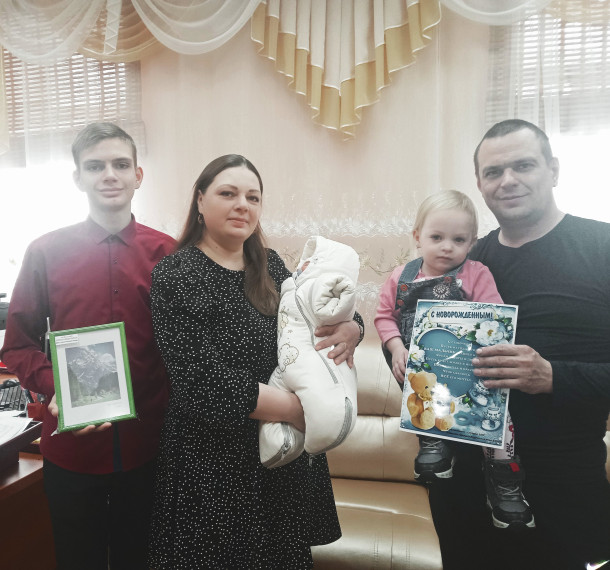 Регистрация рождения 15 малыша по Варгашинскому округу. Регистрация рождения 15 малыша по Варгашинскому округу.